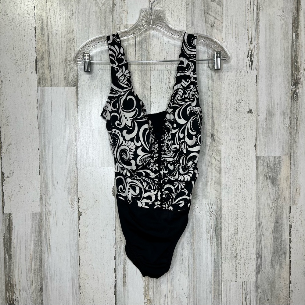 Longitude one piece swimsuit women's size 12 black white